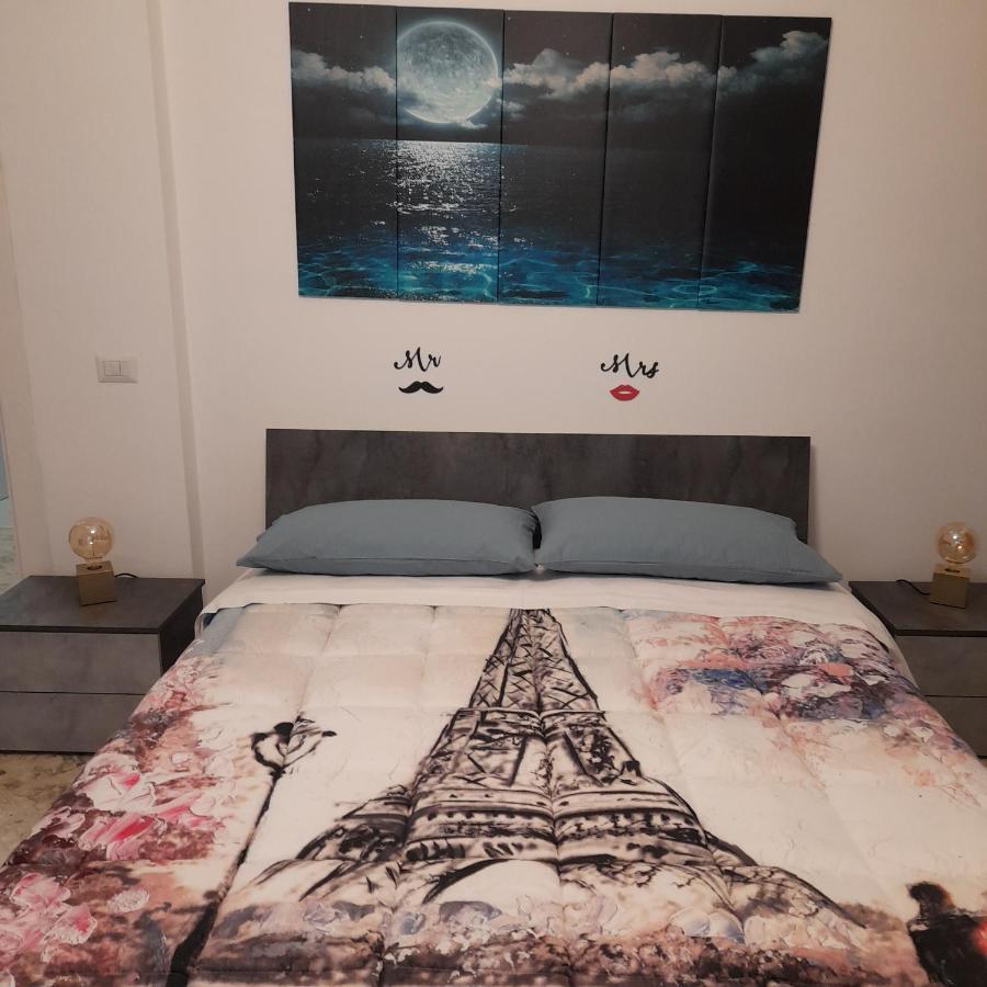 Sweet Night In Bari Appartement Buitenkant foto