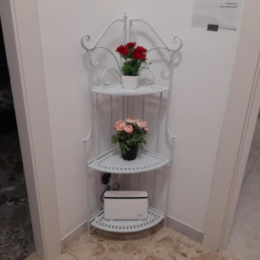 Sweet Night In Bari Appartement Buitenkant foto
